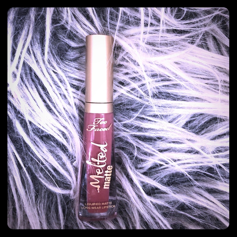 Too faced melted matte lipstick